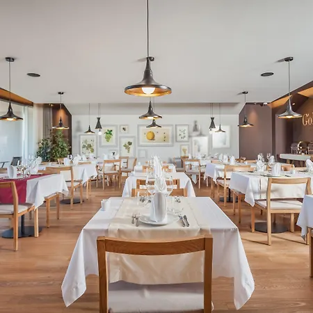 Vale D'azenha Rural & Residences Hotel 4*