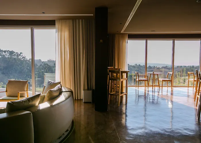 فندق Vale D'azenha Rural & Residences الكوباسا