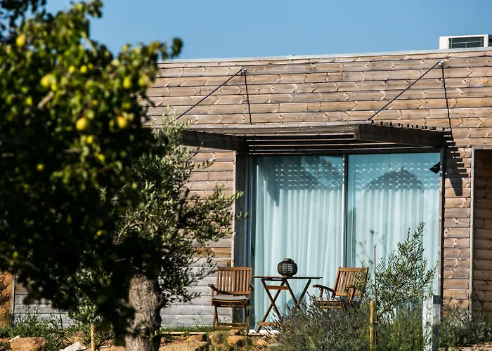 Ξενοδοχείο Vale D'azenha Rural & Residences 4*